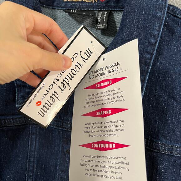 Women with Control My Wonder Denim Fitted Crop Jacket Indigo Size Medium - Picture 5 of 13